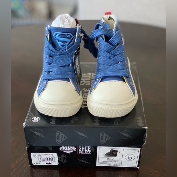 Justice League Superman sneakers - Picture 3 of 6